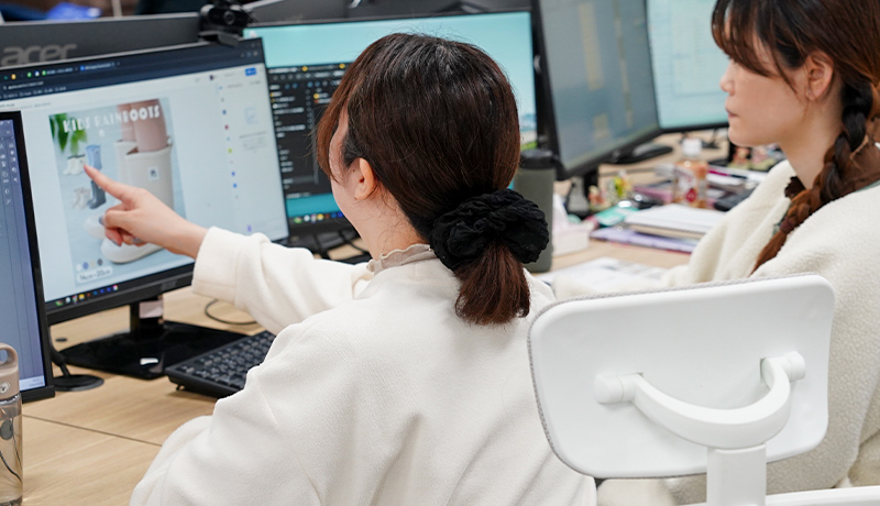 クリエイティブの採用ページへ